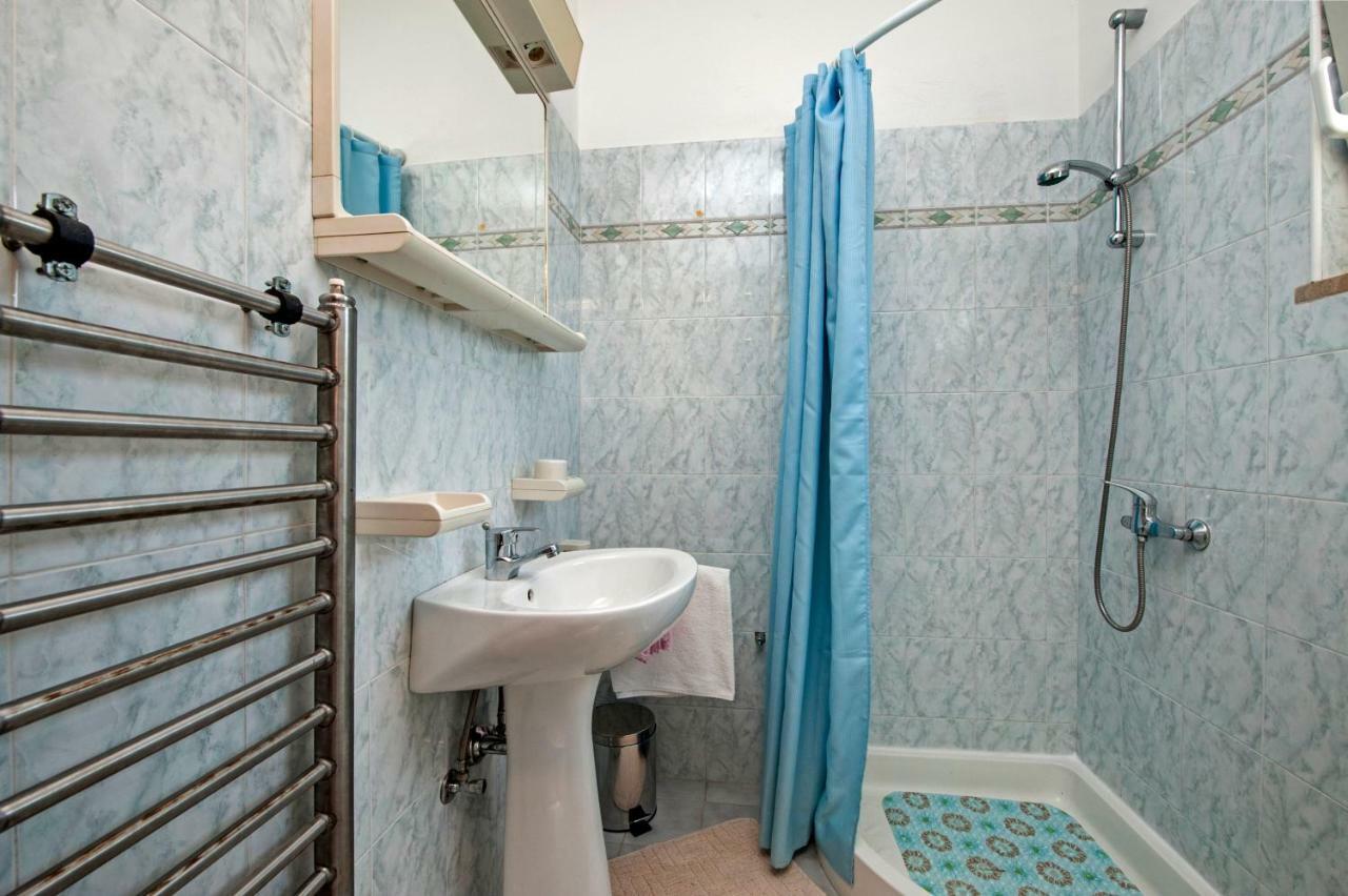 Rooms Mariana 罗维尼 外观 照片